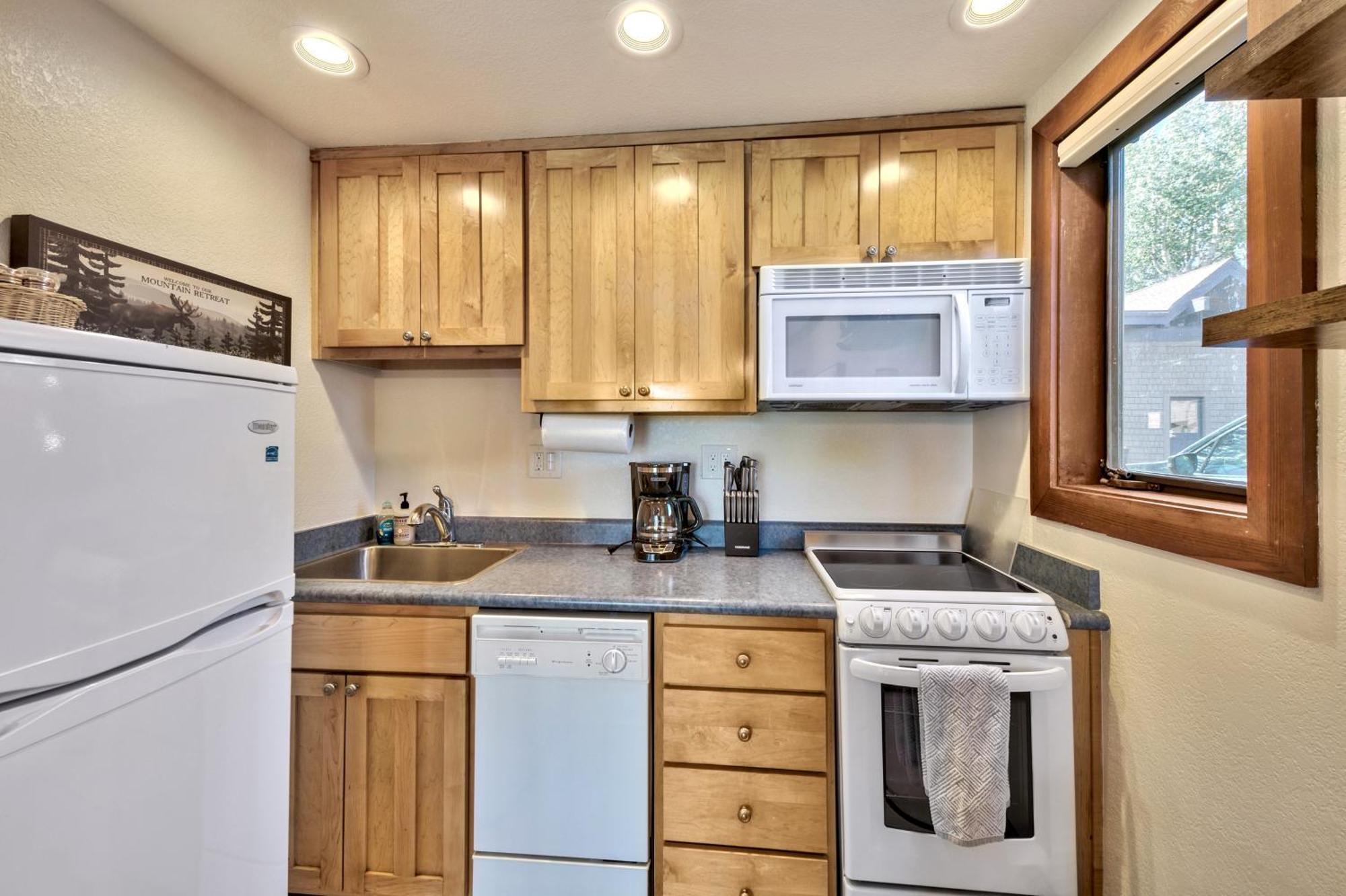Beautiful Remodeled Condo In Tahoe City Exterior foto