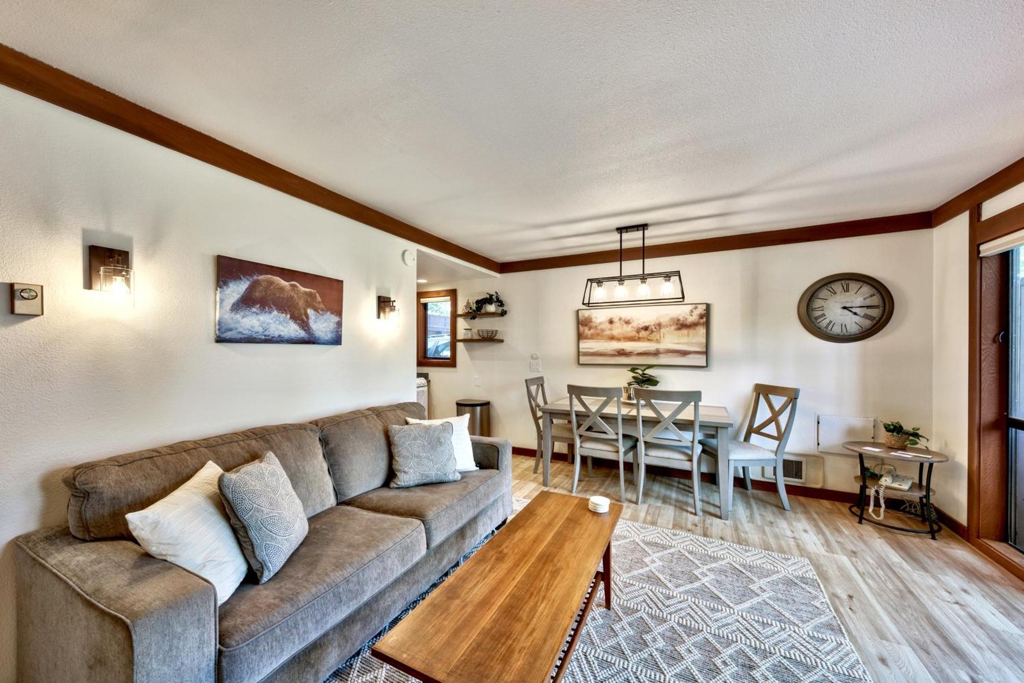 Beautiful Remodeled Condo In Tahoe City Exterior foto