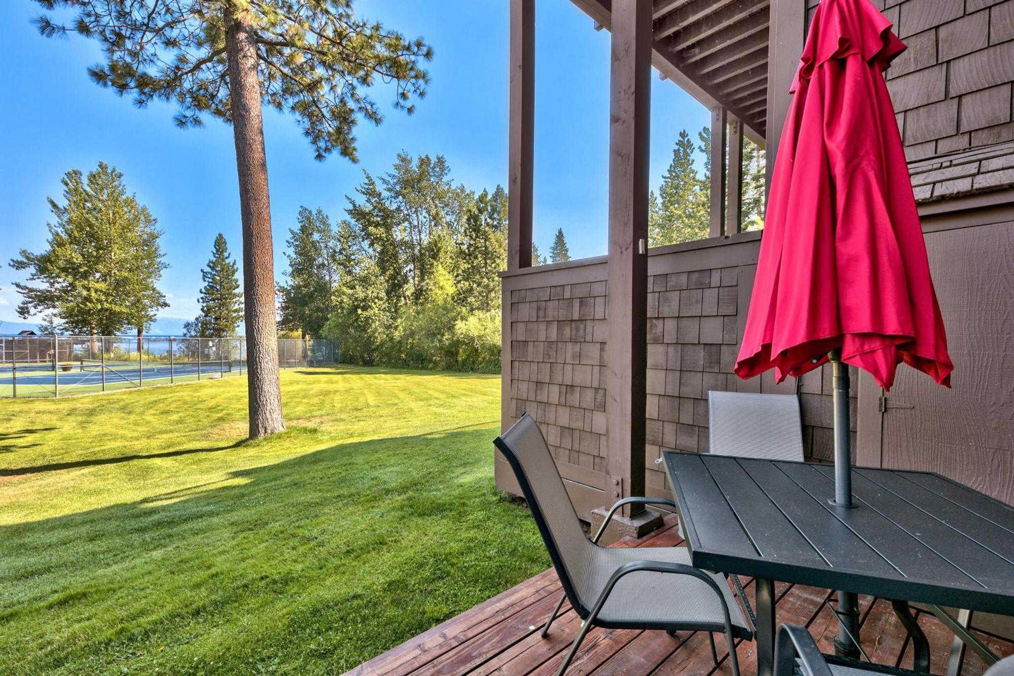 Beautiful Remodeled Condo In Tahoe City Exterior foto