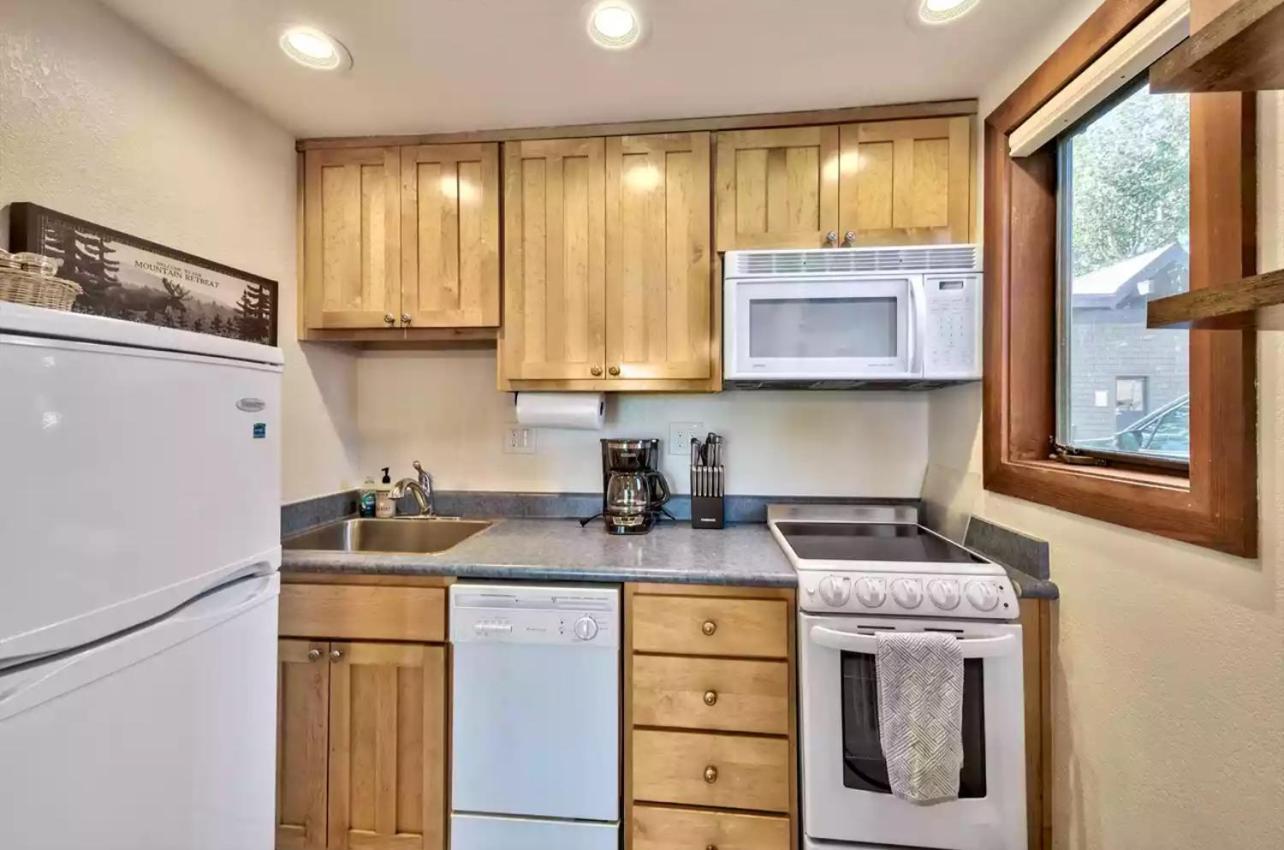 Beautiful Remodeled Condo In Tahoe City Exterior foto